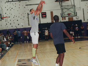 Peter Gonzalez action photo