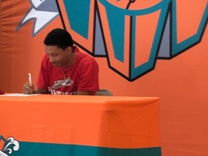 Coach Dr. Kevin Wilbon Sr. action photo