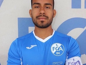 Eric E. action photo