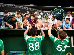 Andrew Gage G. action photo