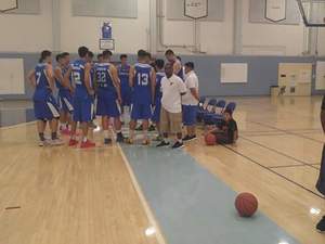 Tommie Davis action photo