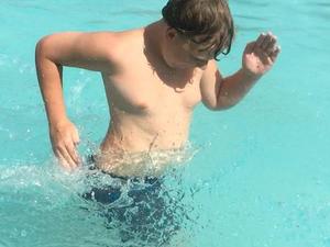 Allen L. action photo