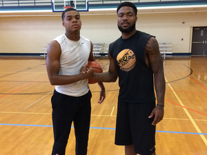 Antonio Sullivan action photo