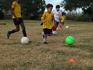 Moatez Younes action photo