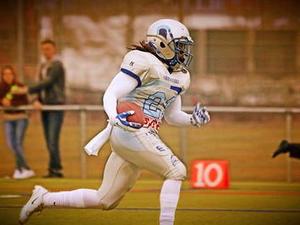 Karre' Wallace action photo