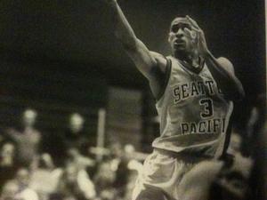Ajene-bomani Robertson action photo
