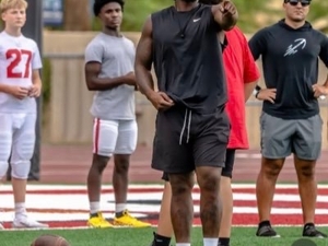 Dezmon D. action photo