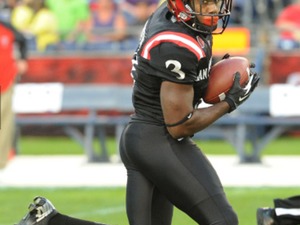 Ezell Ruffin action photo