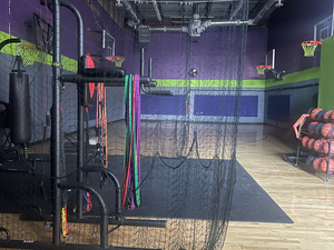 Coach Mega Milton action photo