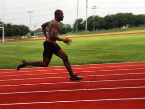 Monzavous  Rae Edwards action photo