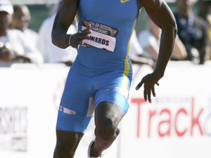 Monzavous  Rae Edwards action photo