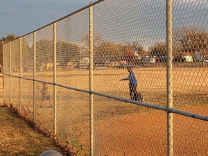 Ramon Valdes action photo