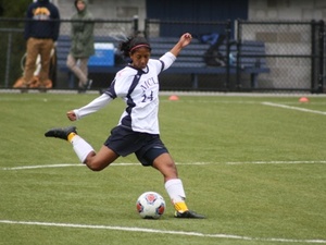 Natalie Caney action photo