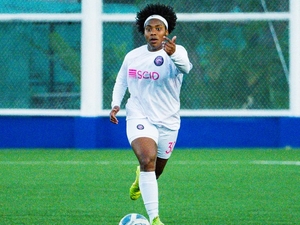Miamour M. action photo