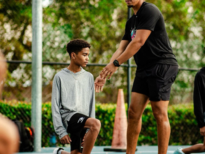 Luis I. action photo