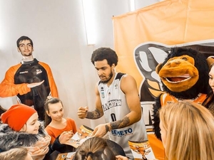 Serge K. action photo