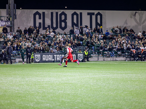 Sean V. action photo