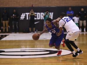 DeRonn Scott action photo