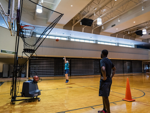 Melvin Roberts action photo