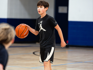 Makal E. action photo