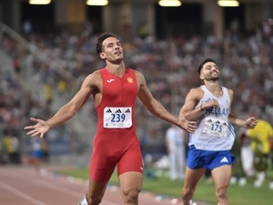 Dragan P. action photo