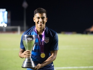 Juan Pablo Torres action photo