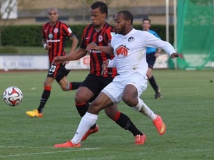 Carlos McCrary action photo