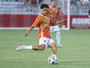 Sofiane D. action photo