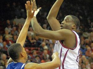 Hamidu R. action photo