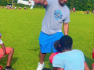 Marquess L. action photo