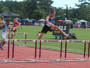 Mark T. action photo