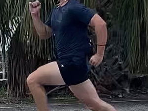 Mike Williams action photo