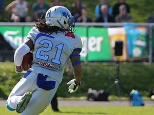 Karre' Wallace action photo