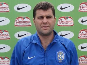 Fabio L. action photo