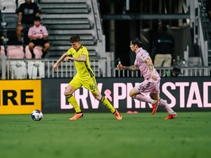 Laurence Wyke action photo