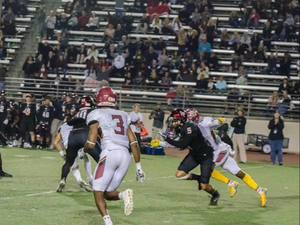 Lavell Thomas action photo