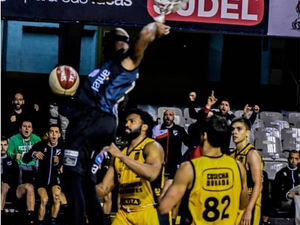 Marquis Mathis action photo