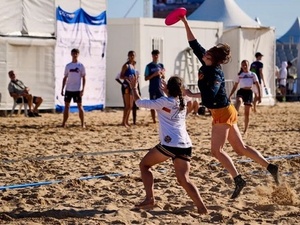 Dunte Hector action photo