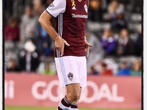 Alan Gordon action photo