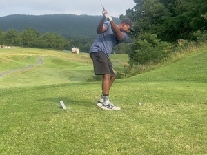 Javier Elliott action photo