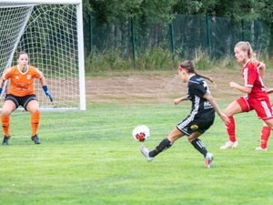 Kaitlyn J. action photo