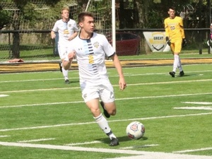 Stephen Bailey action photo