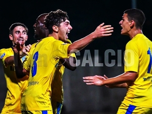 Filippo R. action photo