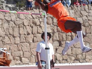 Henderson D. action photo