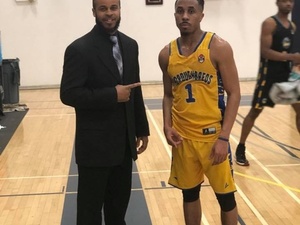 Quincy Winder action photo