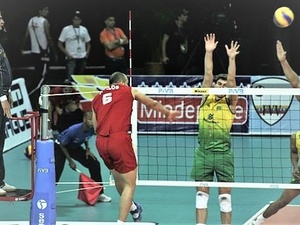 Carlos L. action photo