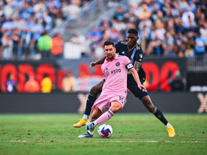 Damion L. action photo