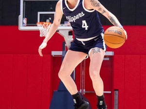 Emi G. action photo