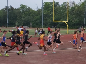 Gerald Houston Jr. action photo