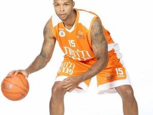 Ricardo Marsh action photo